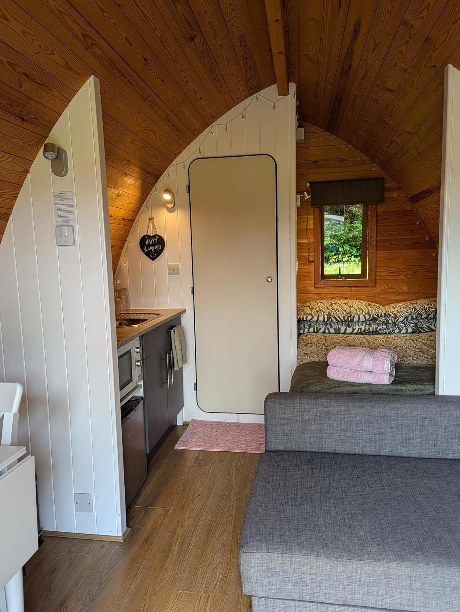 Luxury tent Glamping At Honnington Farm Royal Tunbridge Wells
